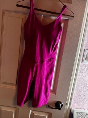 Lululemon sonic pink body suit size 2
